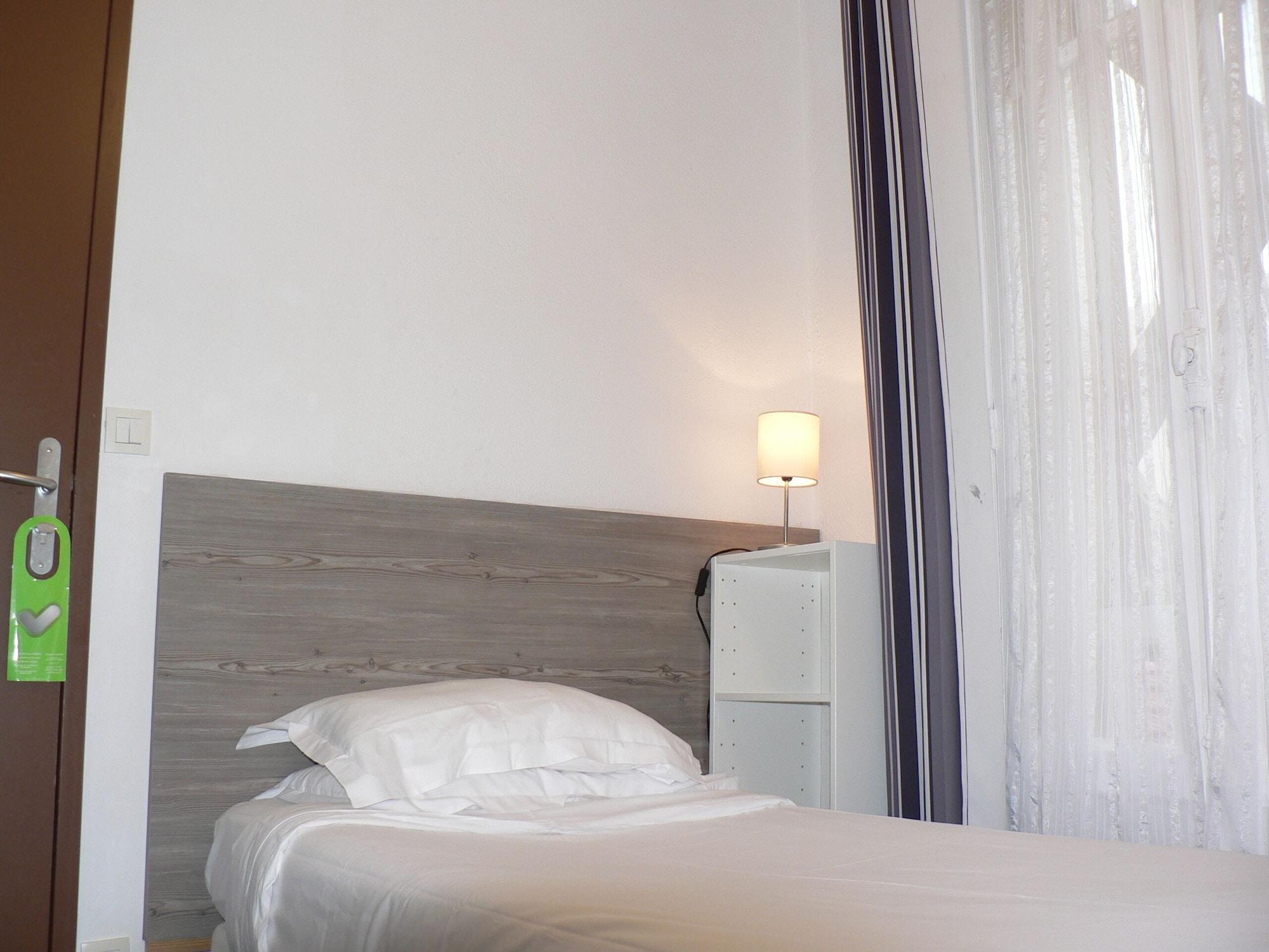 Hotel Les Alizes Biarritz Ngoại thất bức ảnh